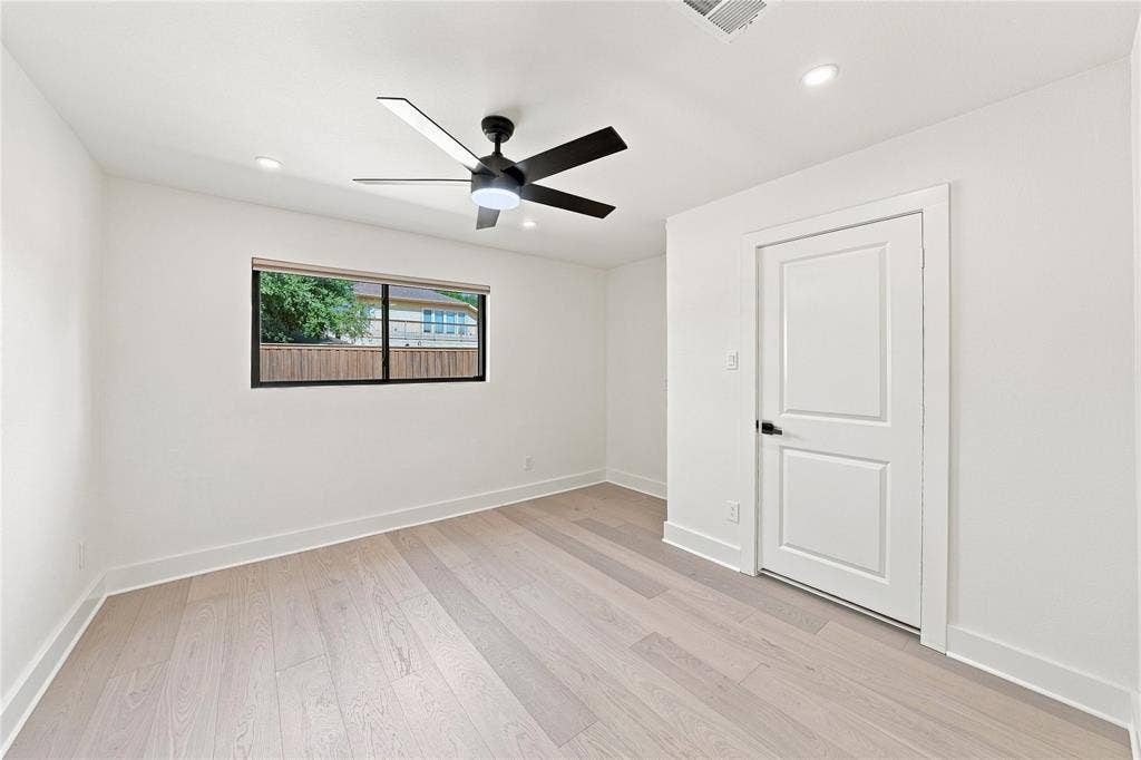 16212 Spring Creek Road, Dallas, TX 75248 16212 Spring Creek Road, Dallas, TX 75248