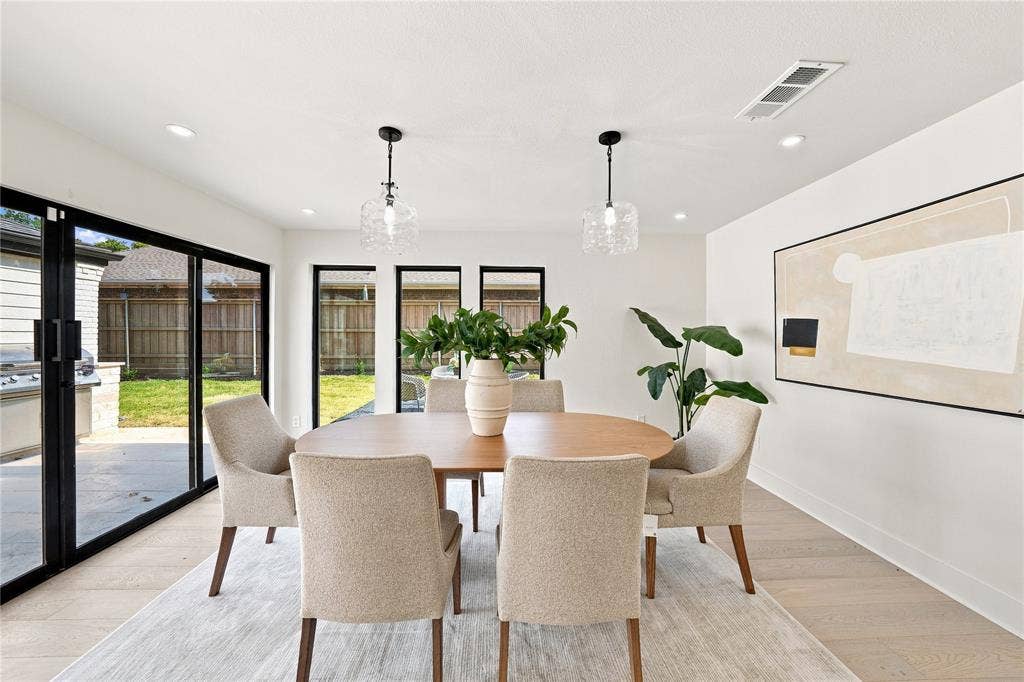 16212 Spring Creek Road, Dallas, TX 75248 16212 Spring Creek Road, Dallas, TX 75248