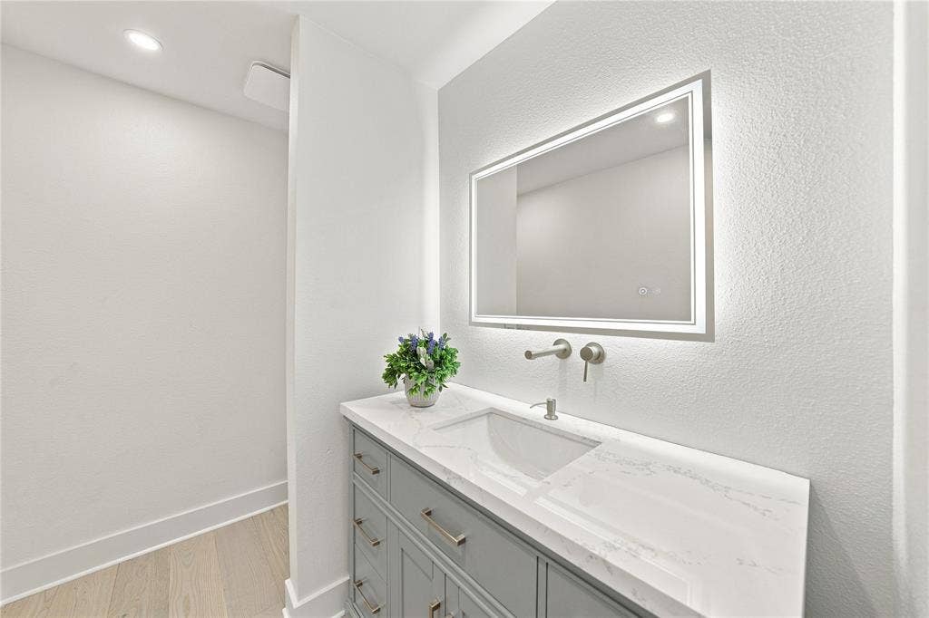 16212 Spring Creek Road, Dallas, TX 75248 16212 Spring Creek Road, Dallas, TX 75248