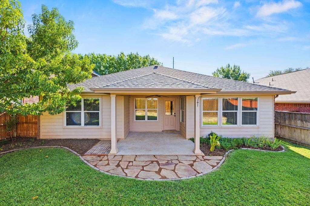 15533 Adlong Drive, Fort Worth, TX 76262 15533 Adlong Drive, Fort Worth, TX 76262