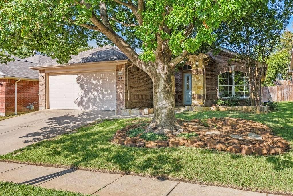 15533 Adlong Drive, Fort Worth, TX 76262 15533 Adlong Drive, Fort Worth, TX 76262