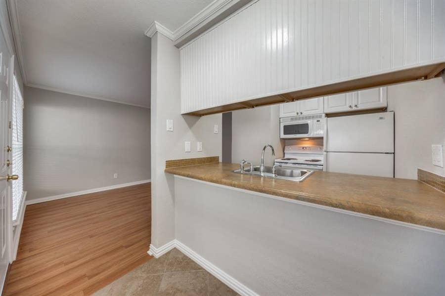 Property photo for 5508 Tremont Street, #3, Dallas, TX