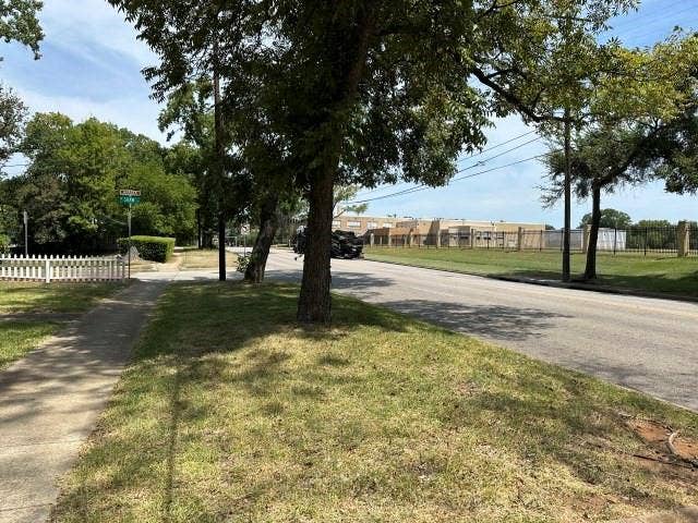 1103 S Broadway Avenue, Tyler, TX 75701 1103 S Broadway Avenue, Tyler, TX 75701