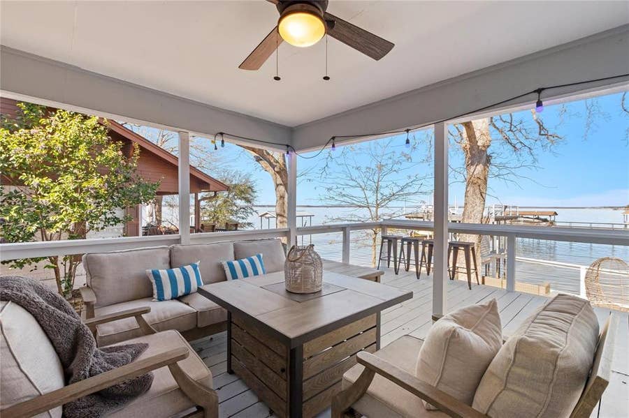 Property photo for 224 Harbor Drive, Gun Barrel City, TX