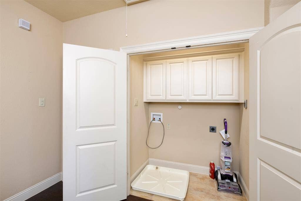 7914 Bishop Road, Plano, TX 75024 3rd floor