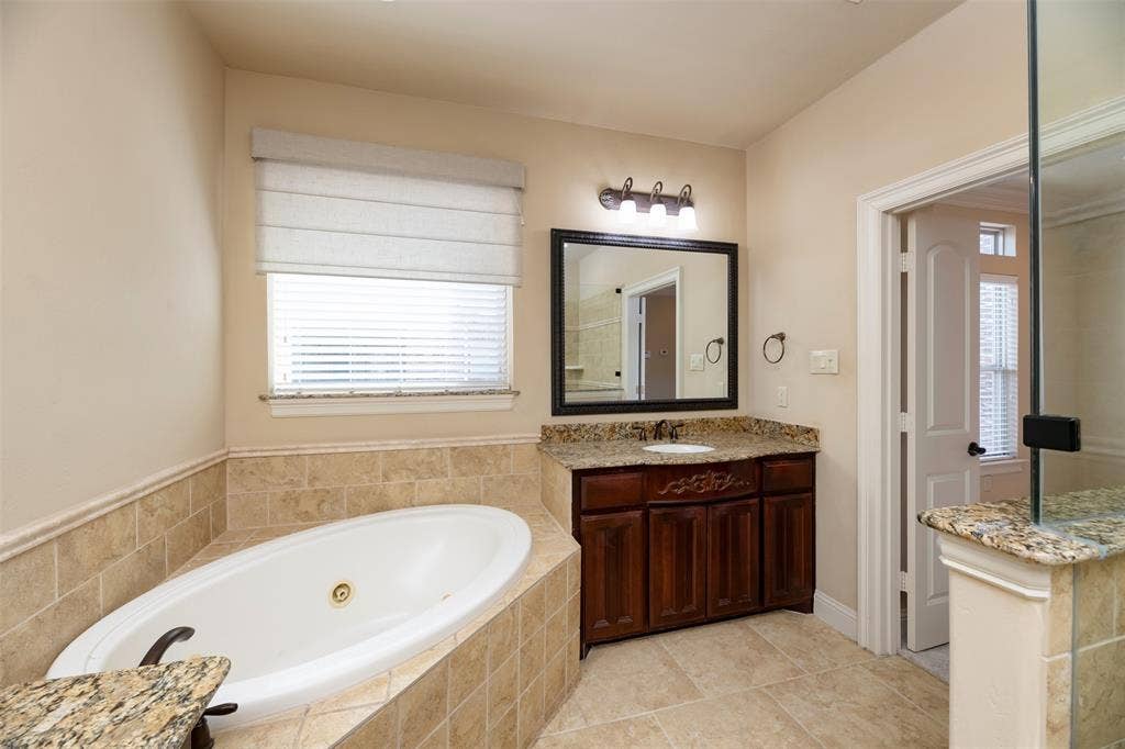 7914 Bishop Road, Plano, TX 75024 7914 Bishop Road, Plano, TX 75024