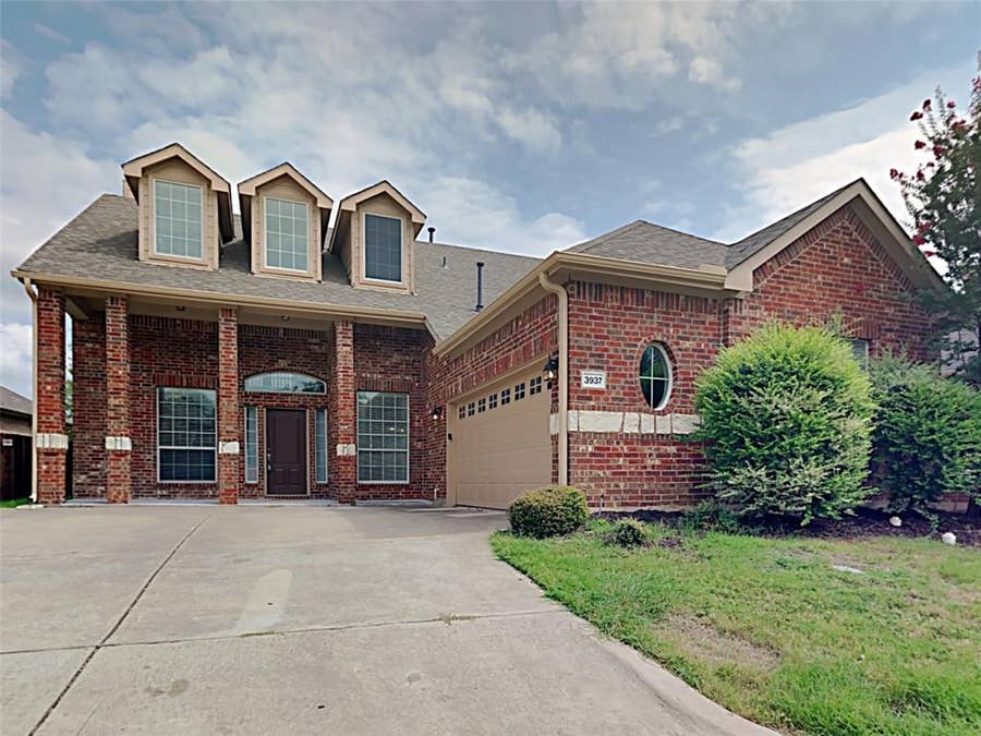 Property photo for 3937 La Tierra Linda Trail, McKinney, TX