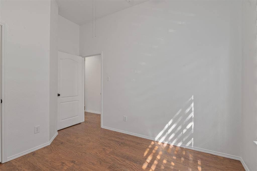2809 Hollow Ridge Drive, Denton, TX 76210 Secondary bedroom 2