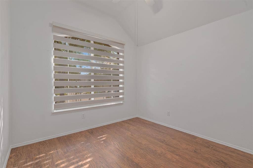 2809 Hollow Ridge Drive, Denton, TX 76210 Secondary bedroom 1
