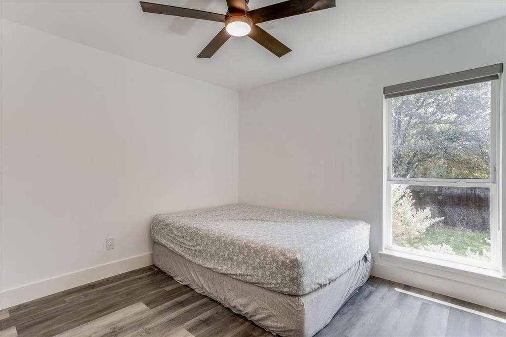 2100 Antibes Drive, Carrollton, TX 75006 2100 Antibes Drive, Carrollton, TX 75006