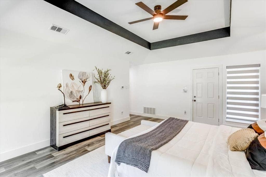 2100 Antibes Drive, Carrollton, TX 75006 2100 Antibes Drive, Carrollton, TX 75006