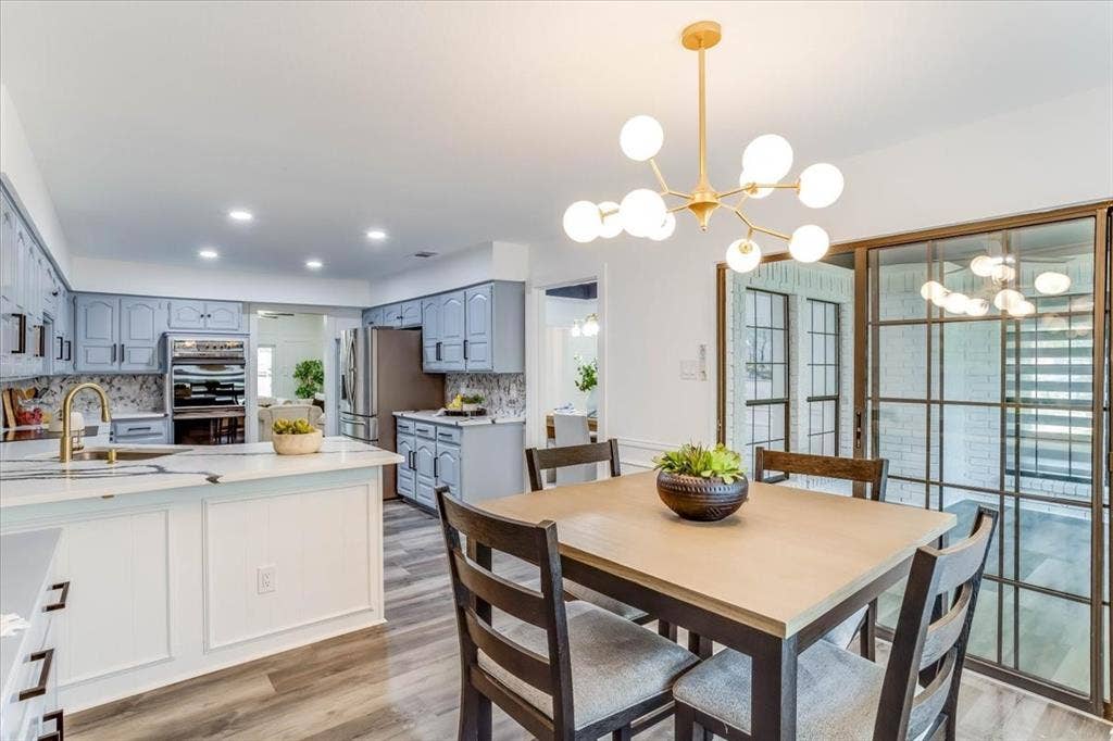 2100 Antibes Drive, Carrollton, TX 75006 2100 Antibes Drive, Carrollton, TX 75006
