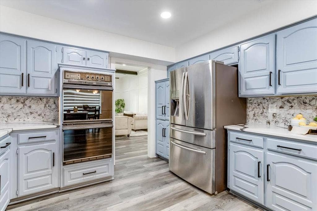 2100 Antibes Drive, Carrollton, TX 75006 2100 Antibes Drive, Carrollton, TX 75006