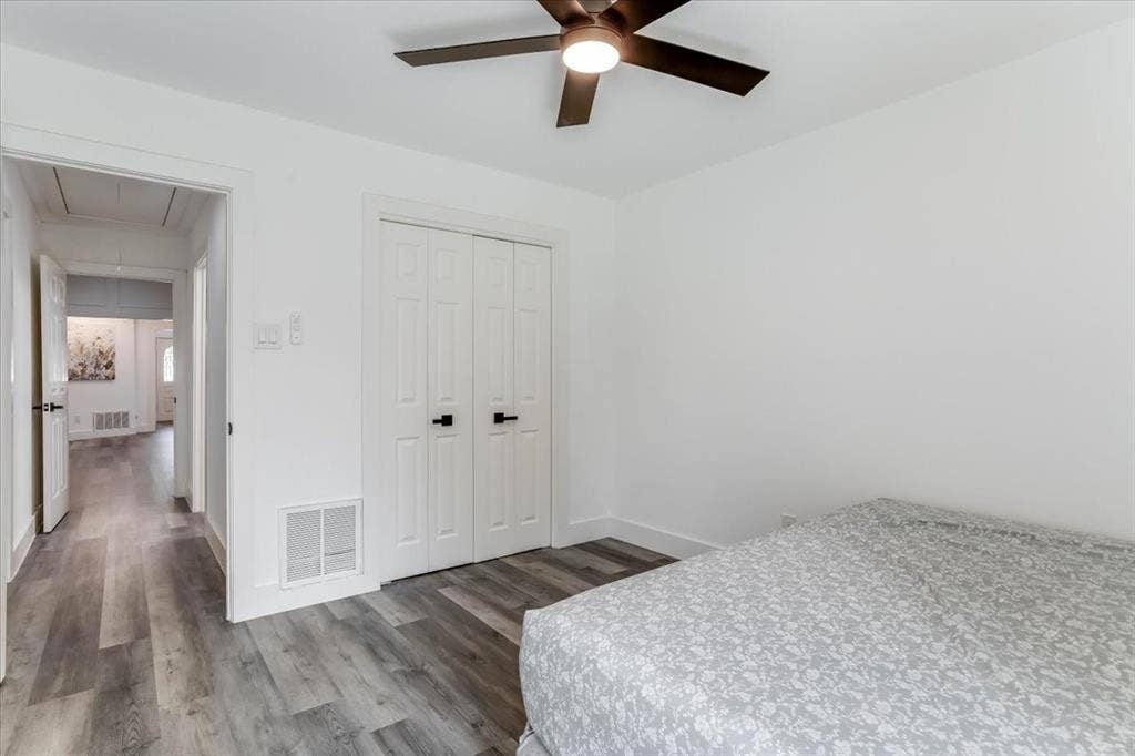 2100 Antibes Drive, Carrollton, TX 75006 2100 Antibes Drive, Carrollton, TX 75006