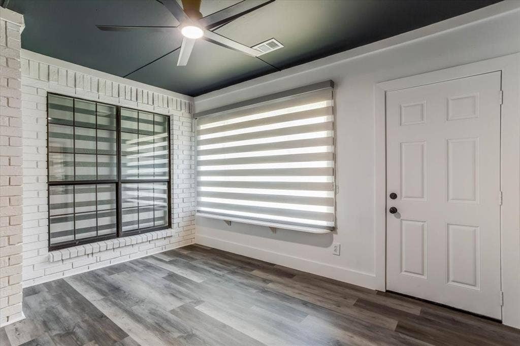 2100 Antibes Drive, Carrollton, TX 75006 2100 Antibes Drive, Carrollton, TX 75006