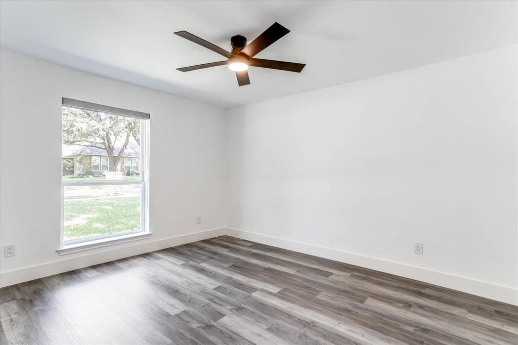 2100 Antibes Drive, Carrollton, TX 75006 2100 Antibes Drive, Carrollton, TX 75006