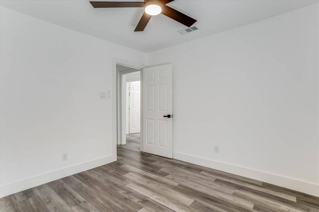 2100 Antibes Drive, Carrollton, TX 75006 2100 Antibes Drive, Carrollton, TX 75006