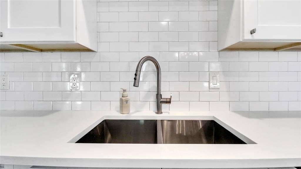 7862 La Verdura, Dallas, TX 75248
