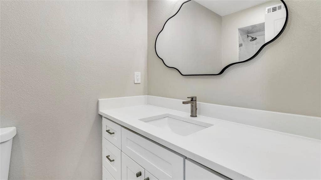 7862 La Verdura, Dallas, TX 75248