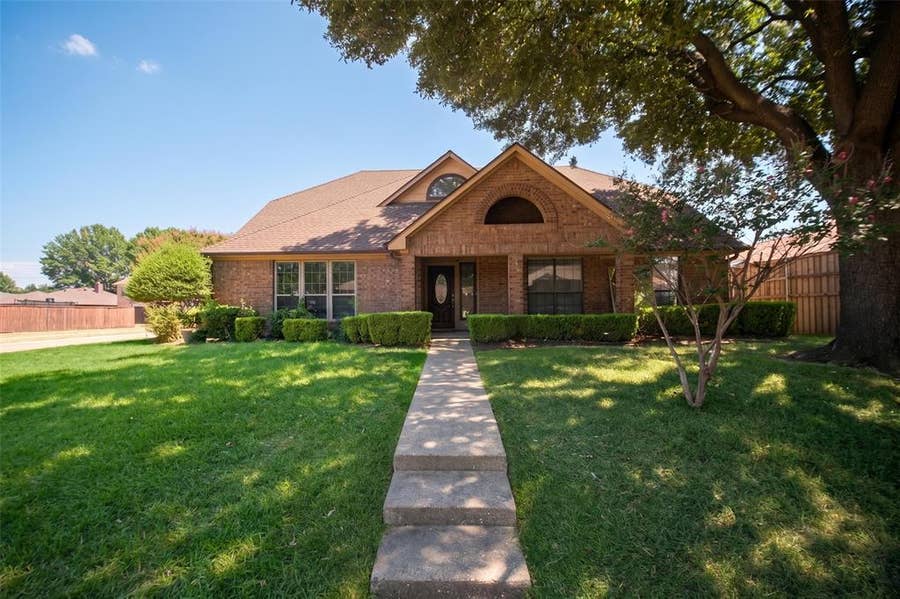 Property photo for 2914 Baron Drive, Garland, TX