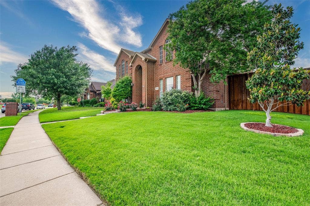 5800 Pine Ridge Boulevard, McKinney, TX 75070 5800 Pine Ridge Boulevard, McKinney, TX 75070
