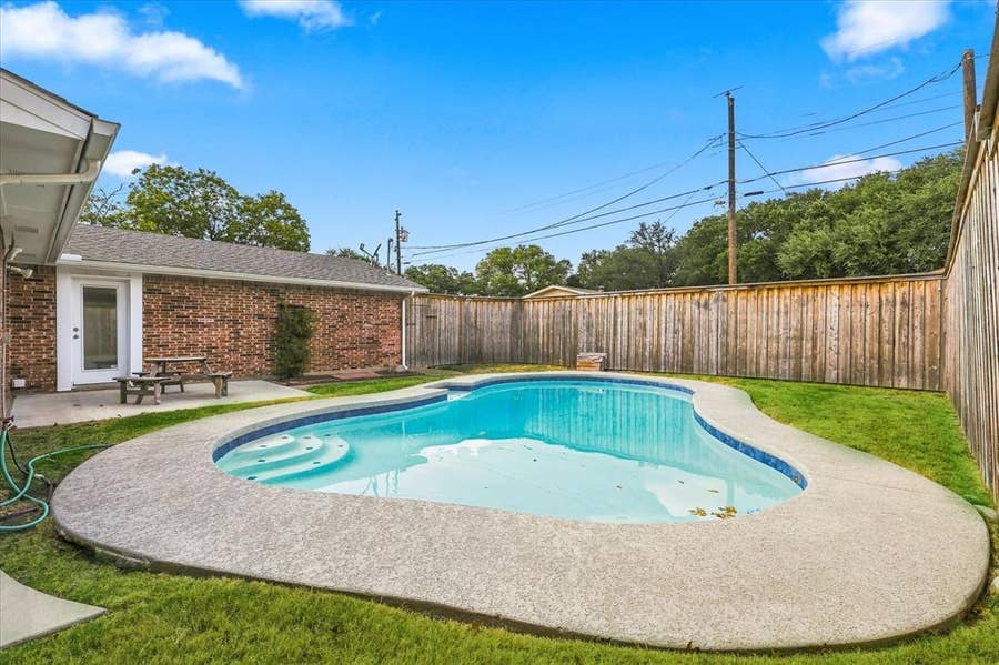 Property photo for 1405 Wind Cave Circle, Plano, TX