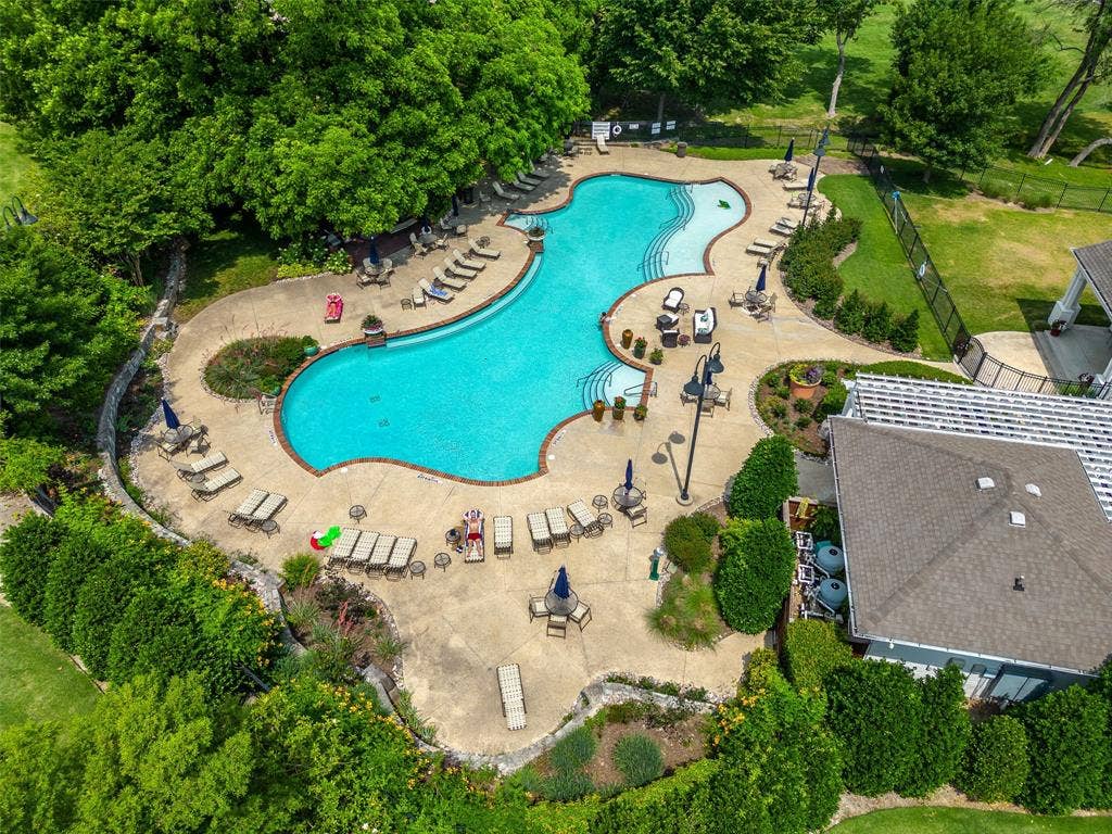 7205 Darrow Drive, McKinney, TX 75071 7205 Darrow Drive, McKinney, TX 75071