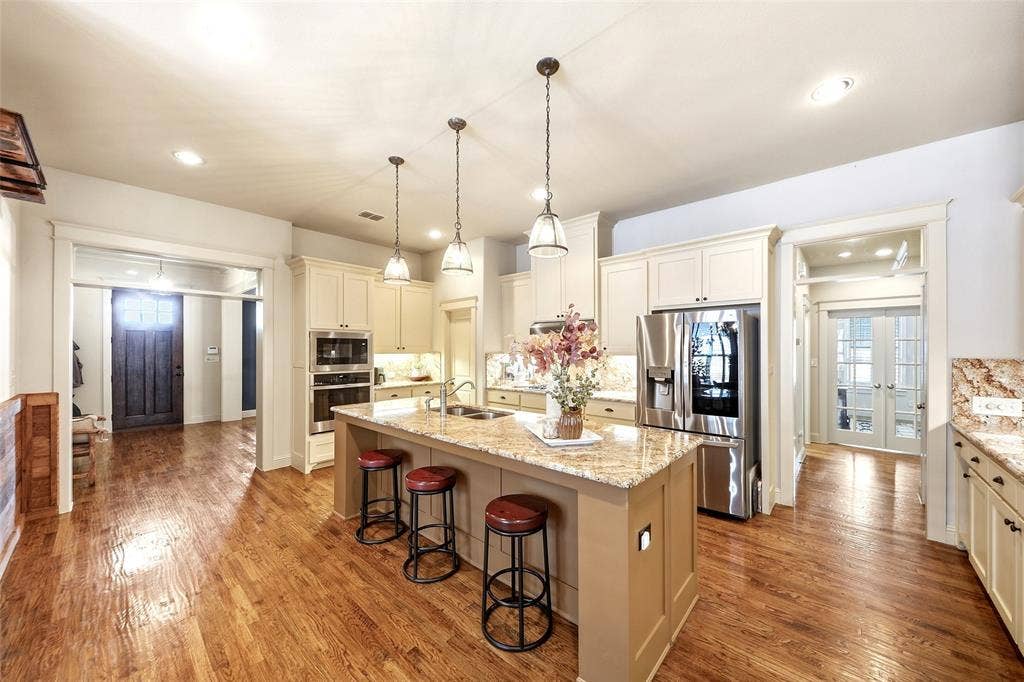 7205 Darrow Drive, McKinney, TX 75071 7205 Darrow Drive, McKinney, TX 75071