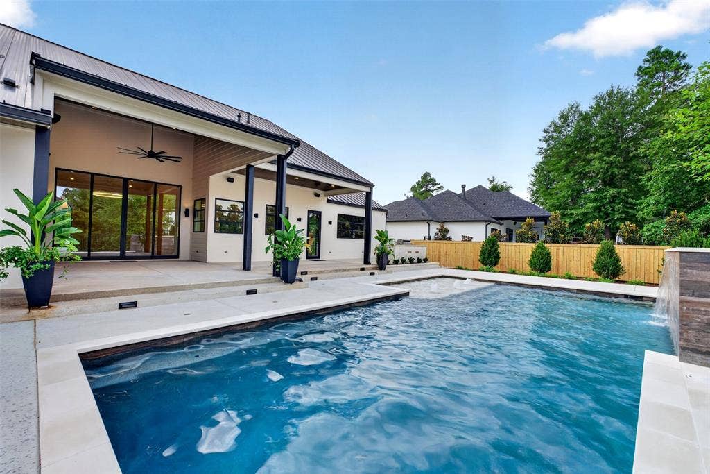 7607 Lakeside Lane, Tyler, TX 75703 7607 Lakeside Lane, Tyler, TX 75703