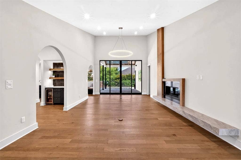 7607 Lakeside Lane, Tyler, TX 75703 7607 Lakeside Lane, Tyler, TX 75703