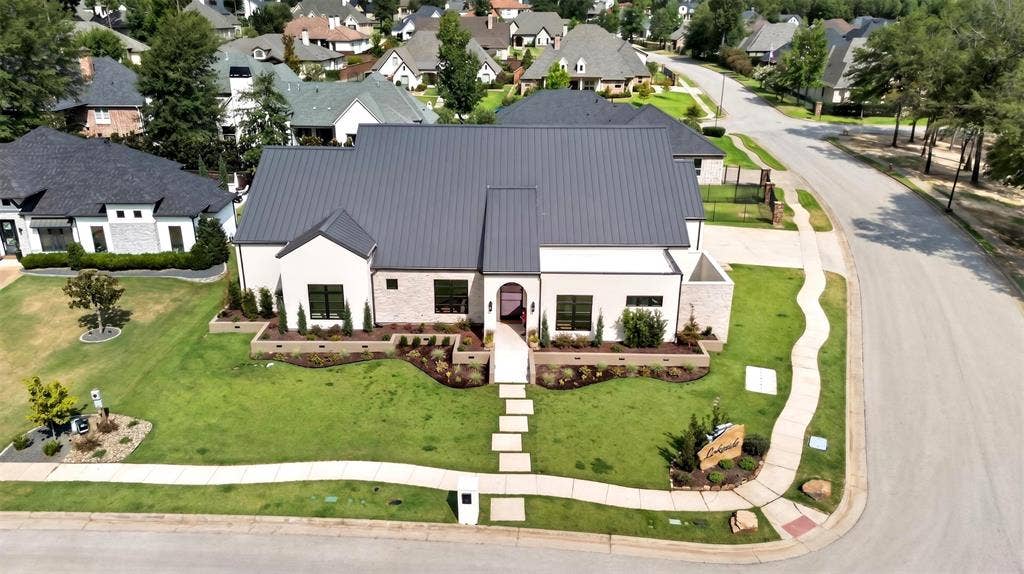 7607 Lakeside Lane, Tyler, TX 75703 7607 Lakeside Lane, Tyler, TX 75703