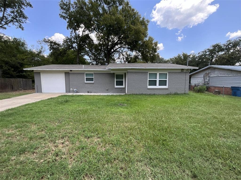 608 N Cedar Street, Malakoff, TX 75148 608 N Cedar Street, Malakoff, TX 75148