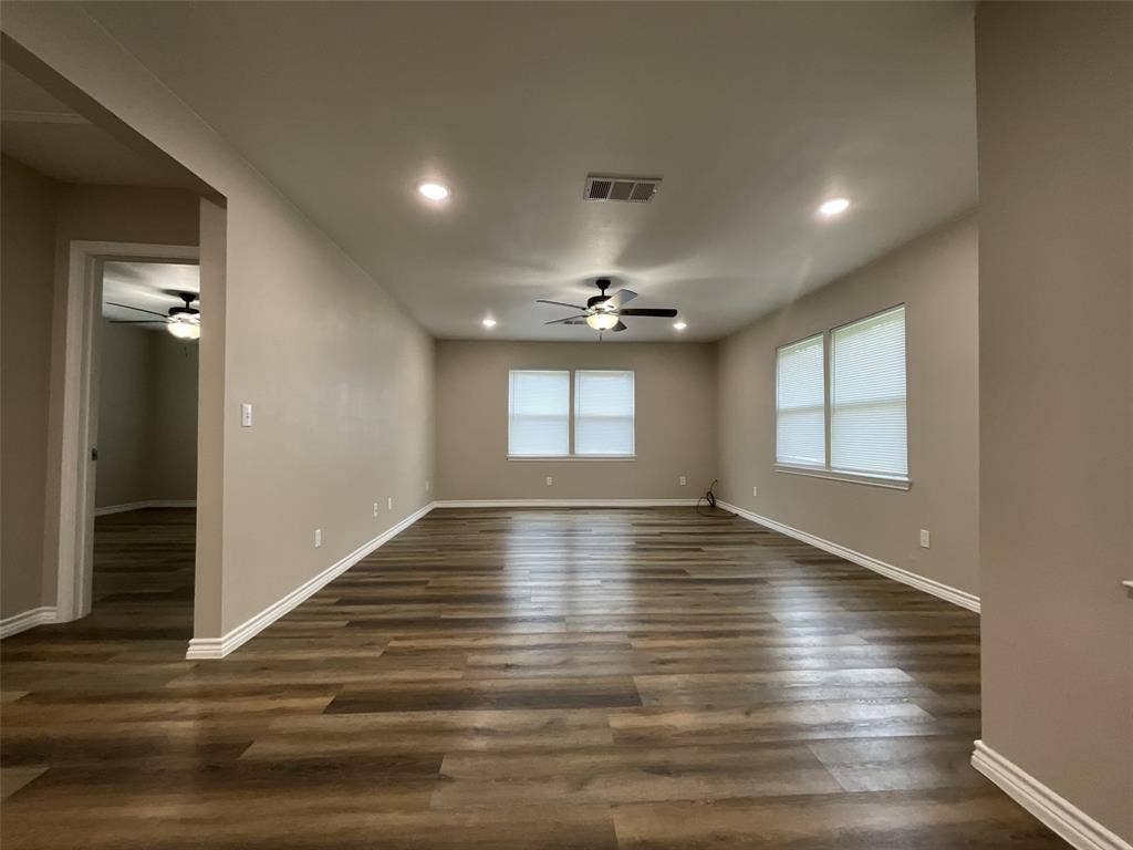 608 N Cedar Street, Malakoff, TX 75148 608 N Cedar Street, Malakoff, TX 75148
