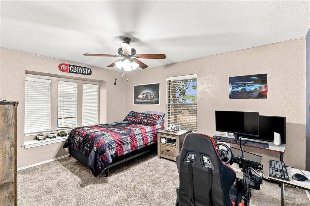 11513 Ridgeview Circle, Fort Worth, TX 76244