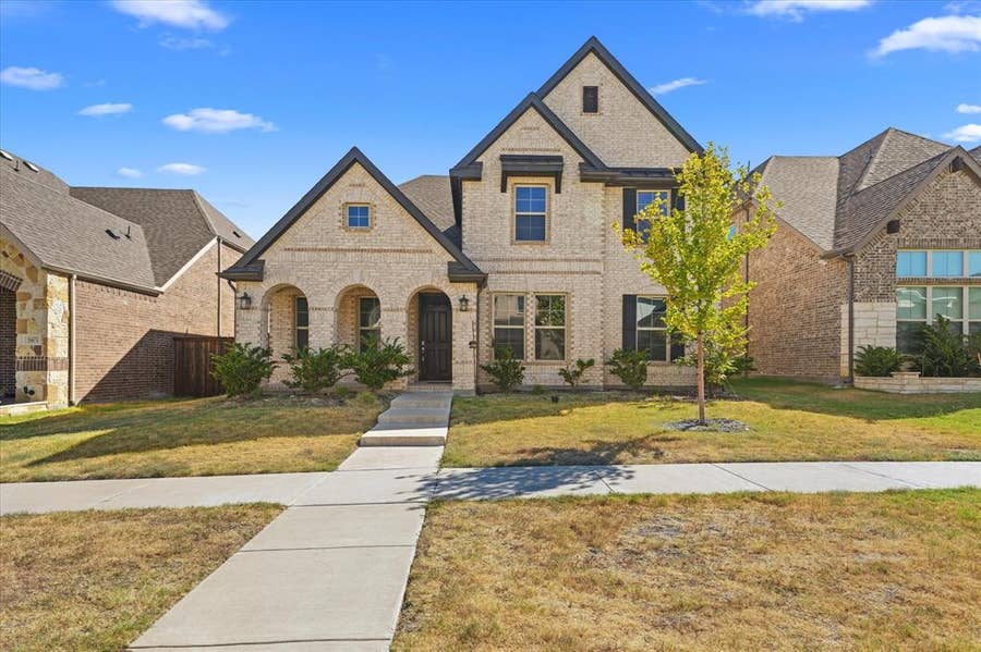 Property photo for 16658 Table Rock Drive, Frisco, TX