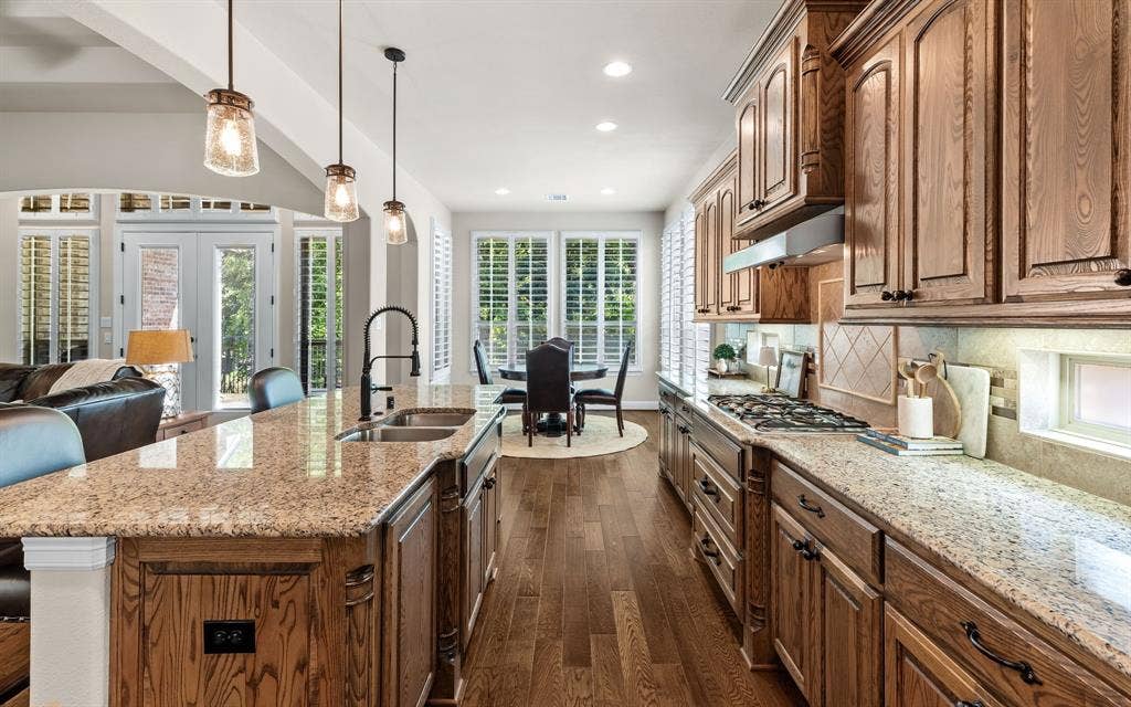 1101 Sonoma Drive, McKinney, TX 75072 1101 Sonoma Drive, McKinney, TX 75072