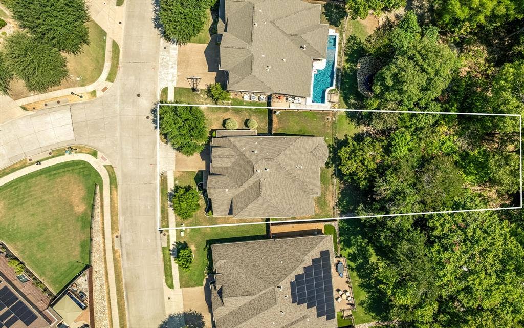 1101 Sonoma Drive, McKinney, TX 75072 1101 Sonoma Drive, McKinney, TX 75072