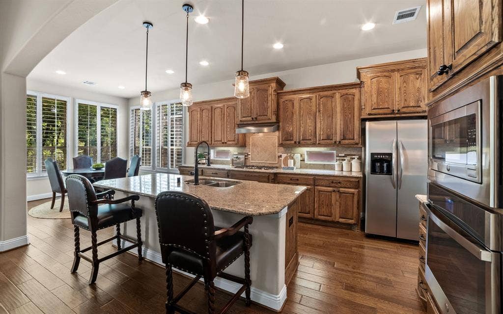 1101 Sonoma Drive, McKinney, TX 75072 1101 Sonoma Drive, McKinney, TX 75072