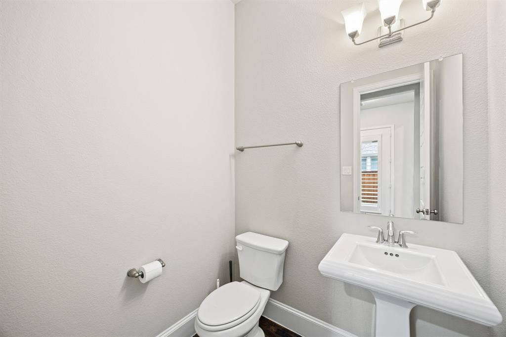 3857 Mashpee Street, Frisco, TX 75034 3857 Mashpee Street, Frisco, TX 75034