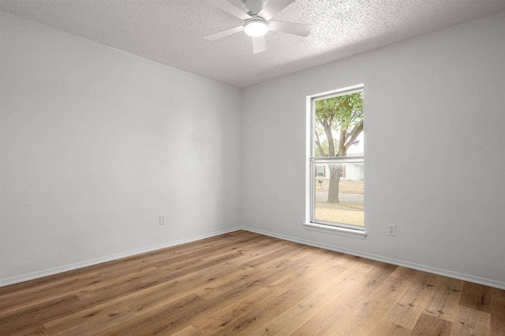 3022 Blueridge Lane, Garland, TX 75042 3022 Blueridge Lane, Garland, TX 75042