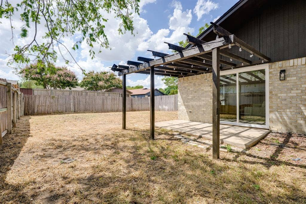3022 Blueridge Lane, Garland, TX 75042 3022 Blueridge Lane, Garland, TX 75042