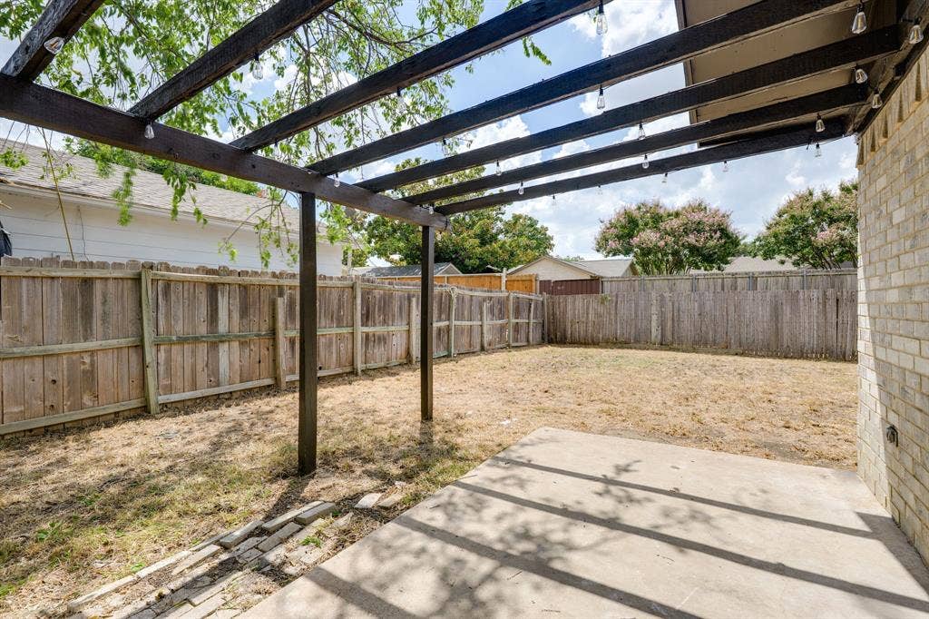 3022 Blueridge Lane, Garland, TX 75042 3022 Blueridge Lane, Garland, TX 75042