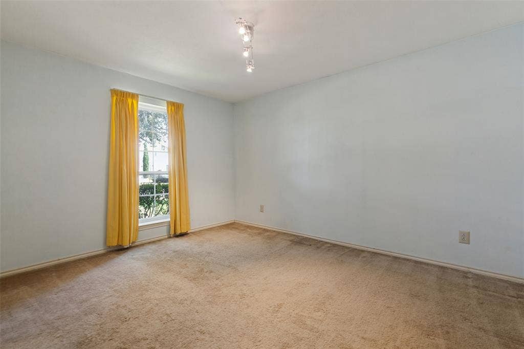 1700 Mayflower Drive, Richardson, TX 75081 1700 Mayflower Drive, Richardson, TX 75081