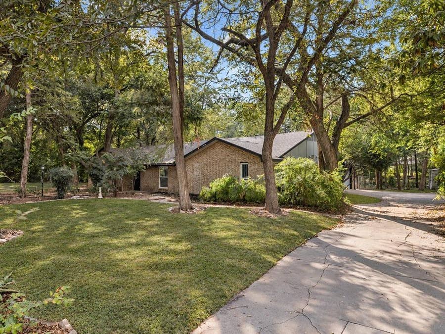 Property photo for 1018 Randy Road, Cedar Hill, TX