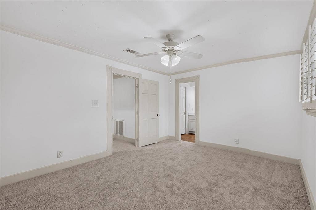 2 Trailridge Drive, Melissa, TX 75454 Neutral-toned carpet flooring with white walls