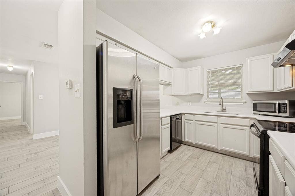 1009 Enlow Circle, Commerce, TX 75428 1009 Enlow Circle, Commerce, TX 75428