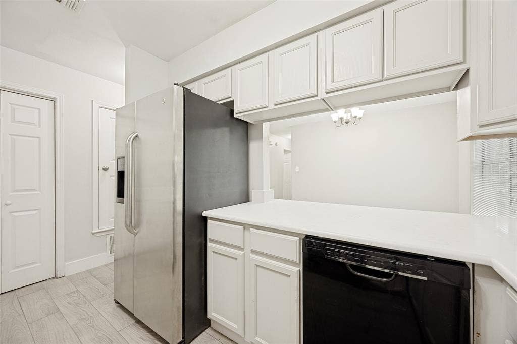 1009 Enlow Circle, Commerce, TX 75428 1009 Enlow Circle, Commerce, TX 75428