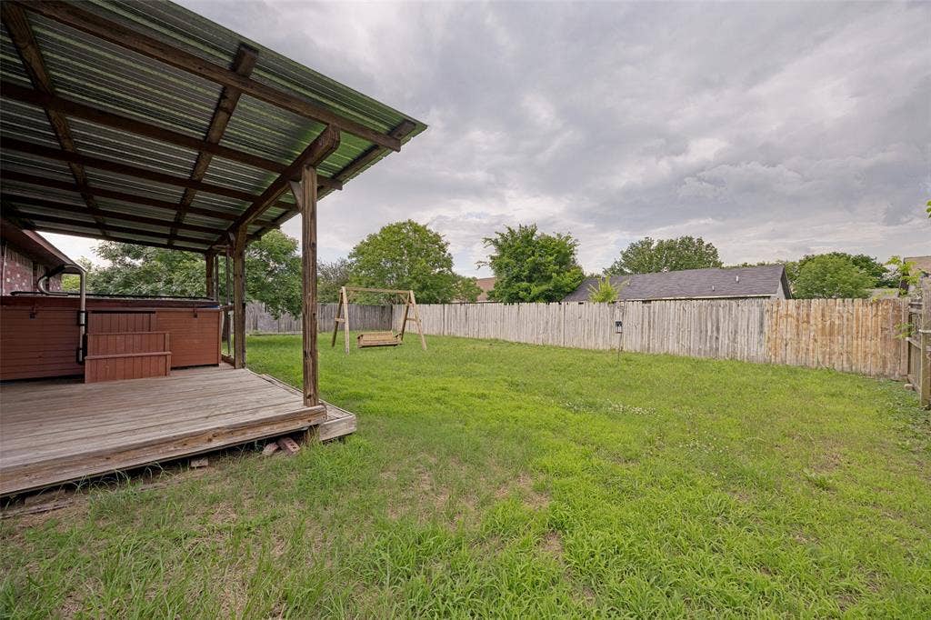 1009 Enlow Circle, Commerce, TX 75428 1009 Enlow Circle, Commerce, TX 75428