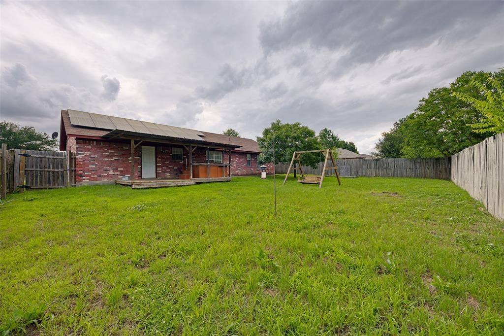1009 Enlow Circle, Commerce, TX 75428 1009 Enlow Circle, Commerce, TX 75428