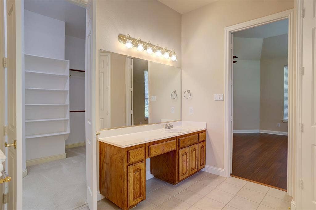 3605 Smoothstone Drive, Plano, TX 75074 3605 Smoothstone Drive, Plano, TX 75074